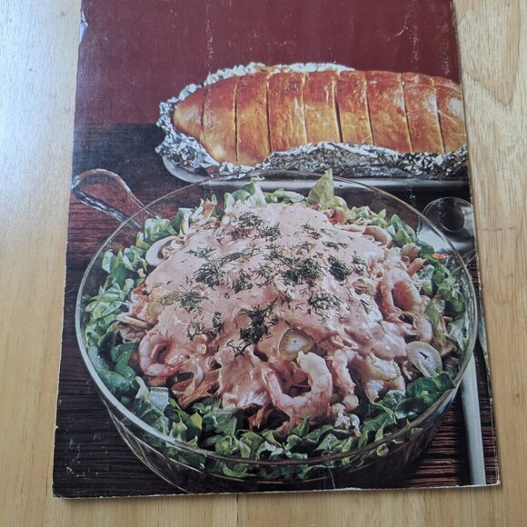 VINTAGE Wonderful Ways to Prepare Fish & Seafood 1978 Annette Halcomb - Picture 6 of 6